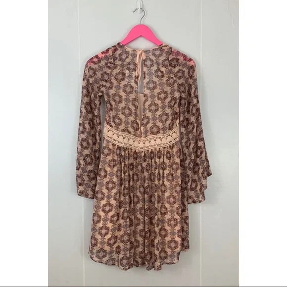 NWT Hollister Floral Dress - Picture 2 of 8